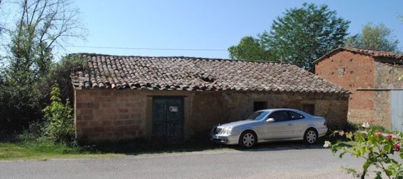 Дом с 6 комнатами в Кортона, Италия № 166802 10