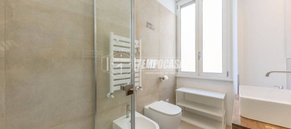 2 bedrooms Apartment in Rome, Italy No. 350518 18