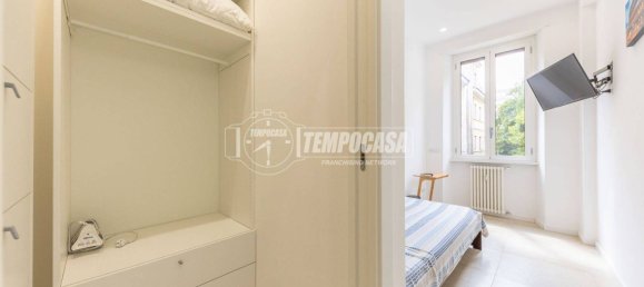 2 bedrooms Apartment in Rome, Italy No. 350518 10