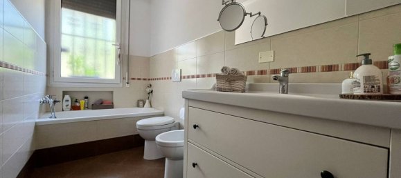 3 bedrooms Apartment in Argelato, Italy No. 296825 9