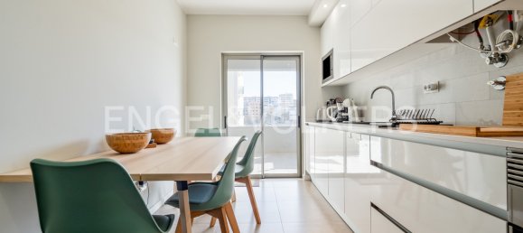 4 bedrooms Apartment in Portimao, Portugal No. 103733 2