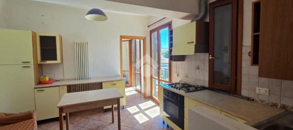 3 rooms Apartment in Rimini, Italy No. 275407 6