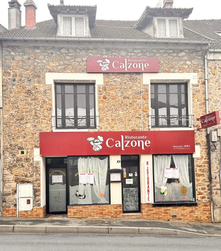 Коммерческая недвижимость 134м² в Палезо, Франция № 167445