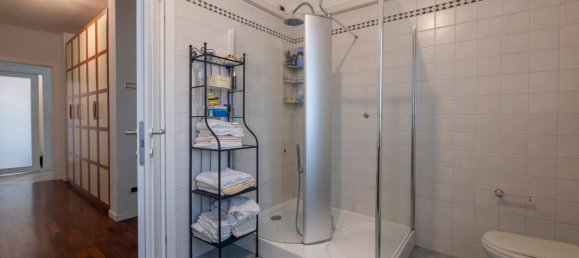 3 bedrooms Villa in Olgiate Olona, Italy No. 320028 27