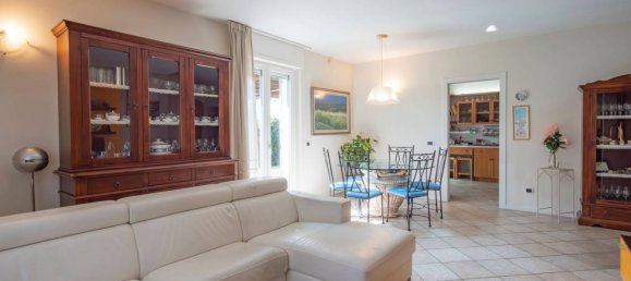 3 bedrooms Villa in Olgiate Olona, Italy No. 320028 13