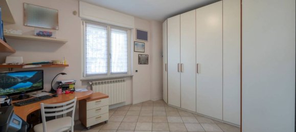 3 bedrooms Villa in Olgiate Olona, Italy No. 320028 35