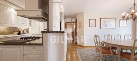 Квартира с 4 спальнями в Эстепона, Испания № 137496 14