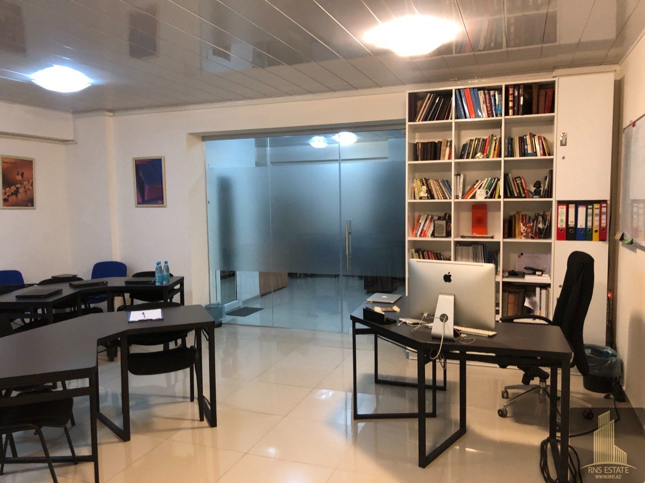 2 rooms Office in Nasimi, Azerbaijan No. 1127