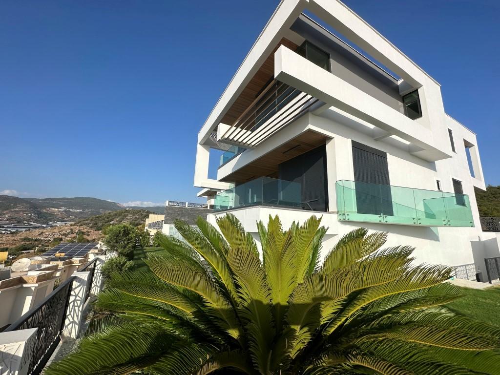 5-Zimmer Villa in Alanya, Turkey, Nr. 46069