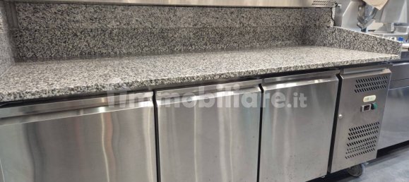 2 rooms Commercial property in Pescara, Italy No. 343067 9