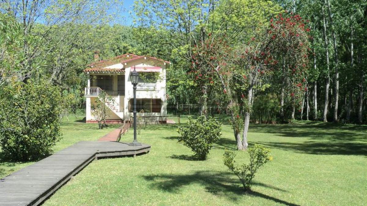 4 Schlafzimmer Haus in San Fernando, Argentina, Nr. 51666