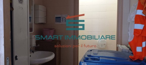 3 rooms Commercial property in Brescia, Italy No. 282332 8