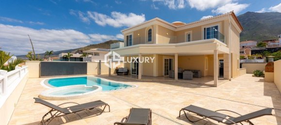 3 bedrooms Villa in Adeje, Spain No. 146200 27