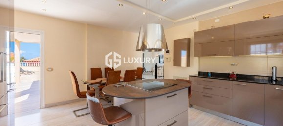 3 bedrooms Villa in Adeje, Spain No. 146200 34