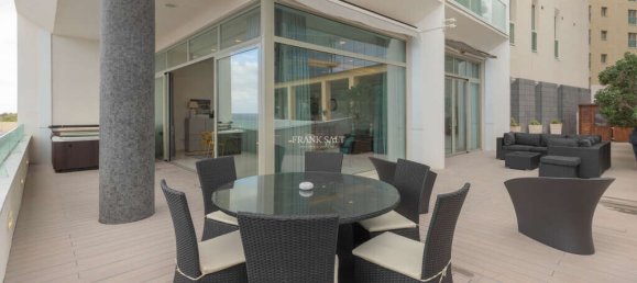 3 bedrooms Apartment in Sliema, Malta No. 427 6