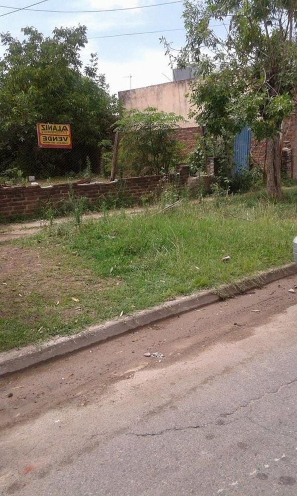 Terreno en Moreno, Argentina No. 112734