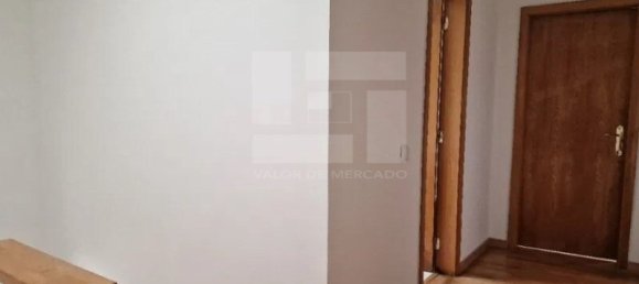 3 bedrooms Villa in Cascais, Portugal No. 191097 17