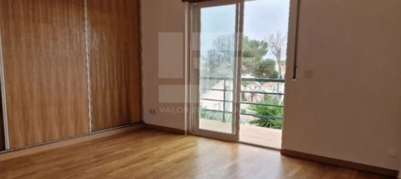 3 bedrooms Villa in Cascais, Portugal No. 191097 18