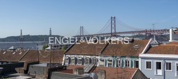 4 غرف نوم بناية في Lisbon, Portugal رقم 135018 30