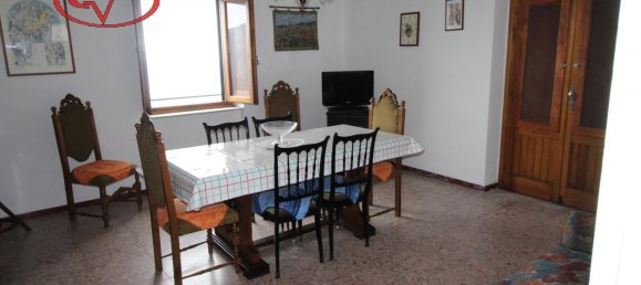 4 rooms Villa in Loro Ciuffenna, Italy No. 236454 5