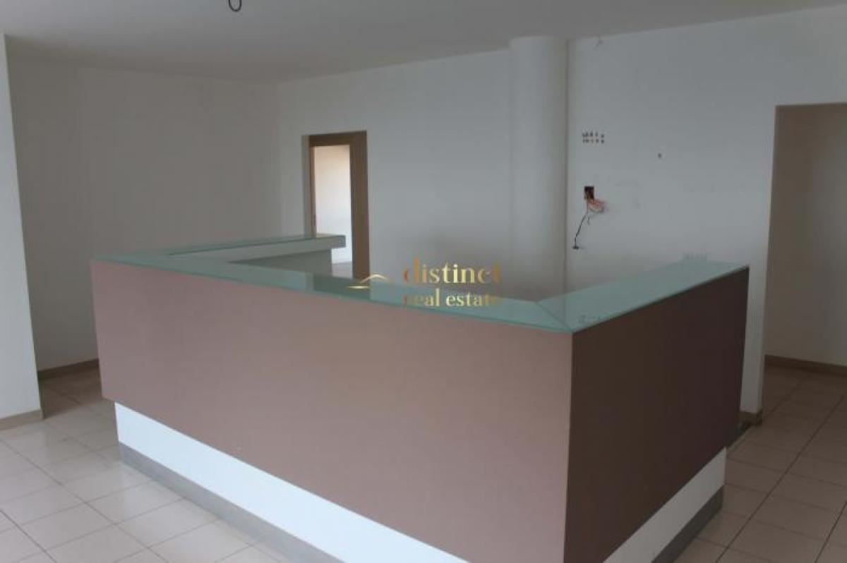  مكتب في Albufeira, Portugal رقم 8046