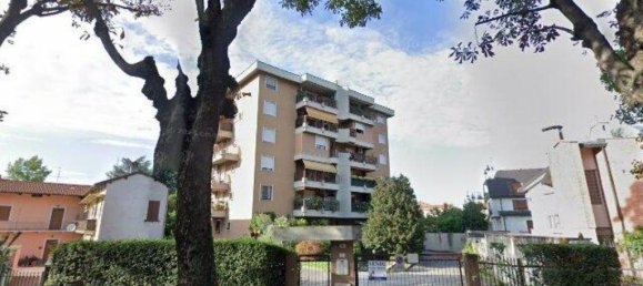 Квартира с 3 спальнями в Бусто Арсицио, Италия № 283498 27