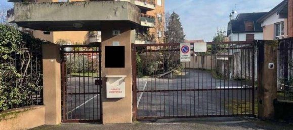 Квартира с 3 спальнями в Бусто Арсицио, Италия № 283498 7