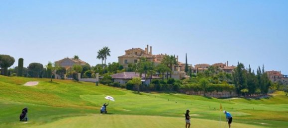 4 bedrooms Apartment in Malaga, Spain No. 121994 10