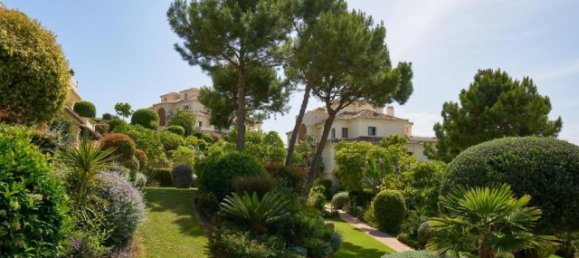 4 bedrooms Apartment in Malaga, Spain No. 121994 6