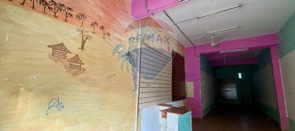 1 room Commercial property in Melito di Napoli, Italy No. 55775 4