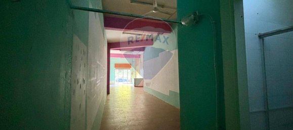 1 room Commercial property in Melito di Napoli, Italy No. 55775 6