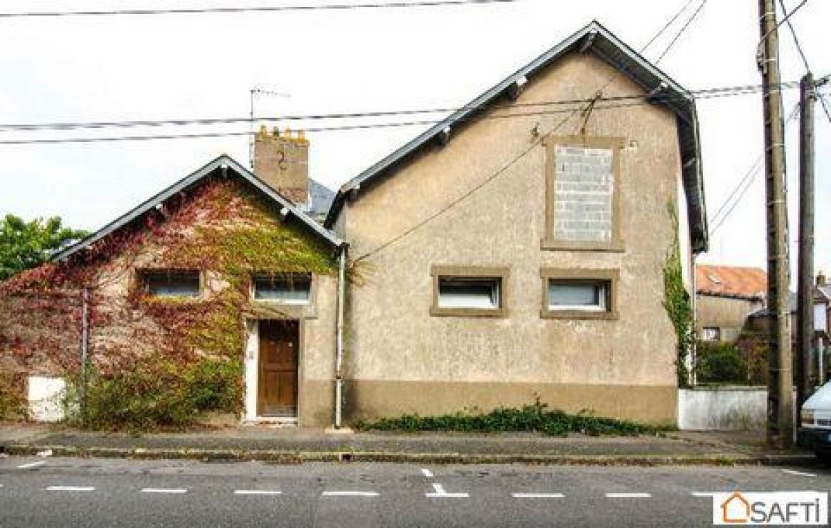 Estudio en Saint-Nazaire, France No. 25453