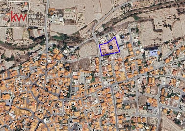 530 m² terreno en venta en Larnaka, Cyprus № 181234