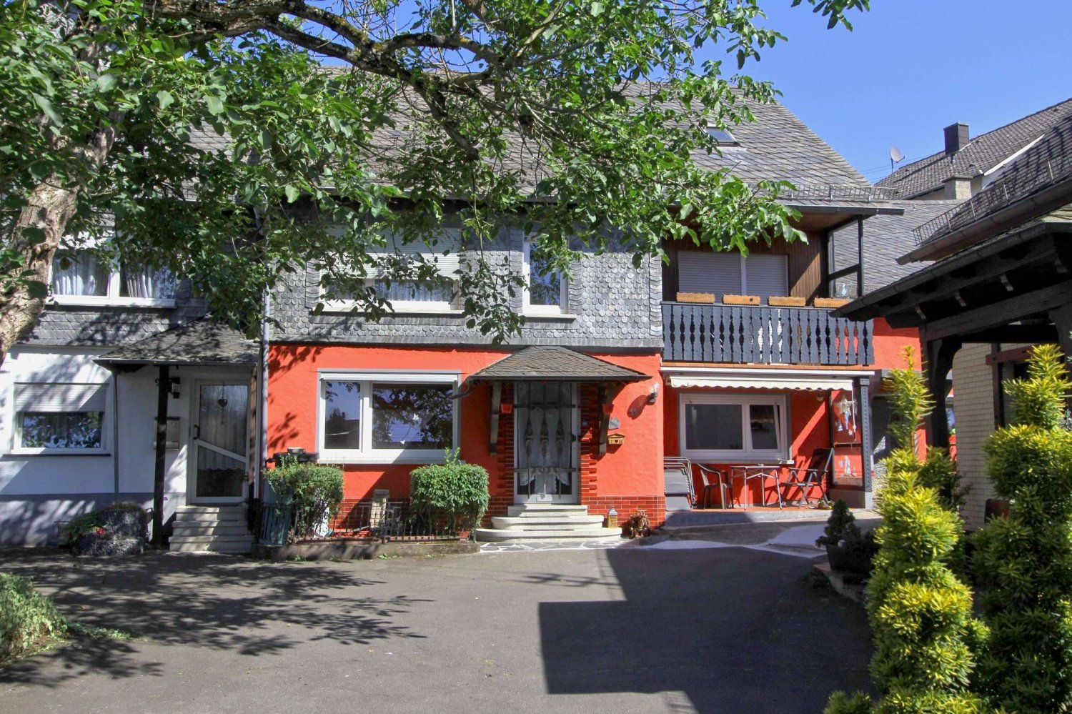 Moradia em banda de 5 divisões em Birkenfeld, Germany N.º 268744