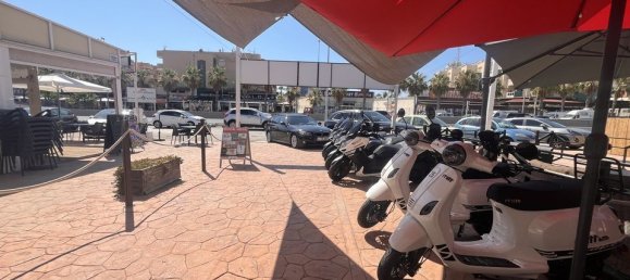 112m² Commercial property in Cabo Roig, Spain No. 184625 6