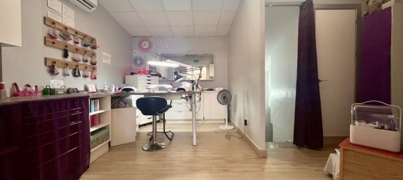 112m² Commercial property in Cabo Roig, Spain No. 184625 13