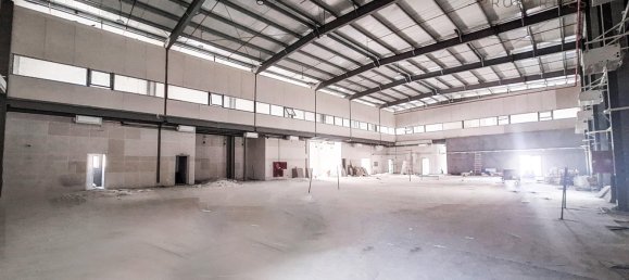 2034.6m² Commercial property in Al Khawaneej, UAE No. 41622 2
