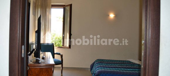 3 bedrooms Villa in Terni, Italy No. 39930 23
