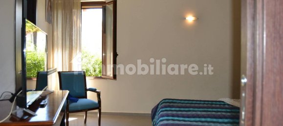 3 bedrooms Villa in Terni, Italy No. 39930 25