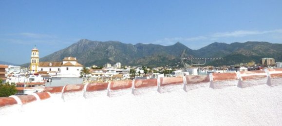 6 bedrooms Townhouse in Marbella, Spain No. 146948 35