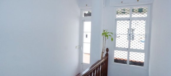 6 bedrooms Townhouse in Marbella, Spain No. 146948 13