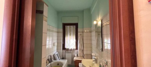 4 rooms Apartment in Guidonia Montecelio, Italy No. 30841 15