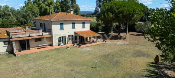 4 bedrooms House in Orbetello, Italy No. 294700 9