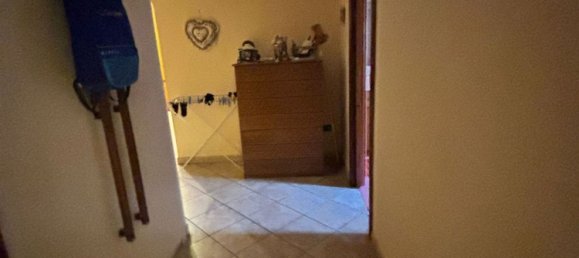 4-Zimmer Wohnung in Naples, Italy, Nr. 282371 20