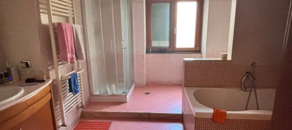 4-Zimmer Wohnung in Naples, Italy, Nr. 282371 22
