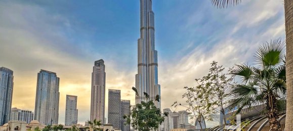 2 bedrooms Apartment in Burj Khalifa, UAE No. 94295 17