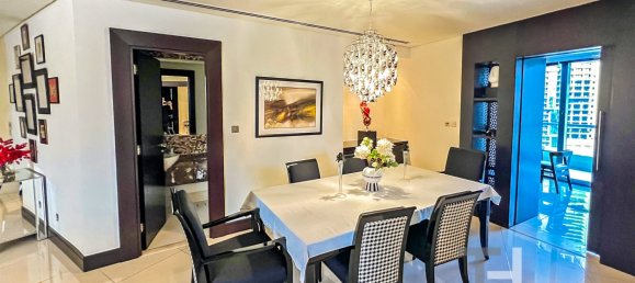 2 bedrooms Apartment in Burj Khalifa, UAE No. 94295 8