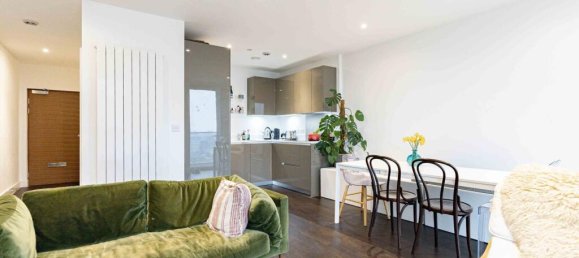 2 Schlafzimmer Wohnung in Woolwich, United Kingdom, Nr. 10965 7