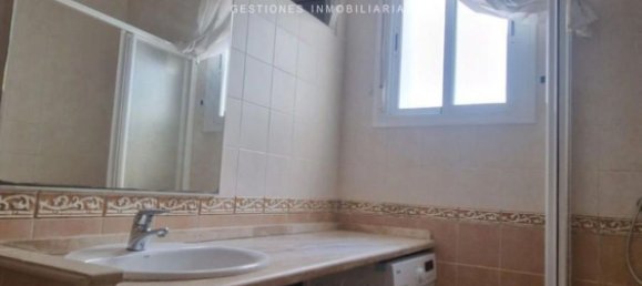 Apartamento de 2 dormitorios en Cádiz, Spain No. 143797 17