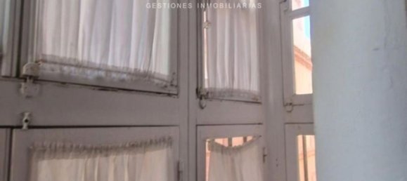 Apartamento de 2 dormitorios en Cádiz, Spain No. 143797 10